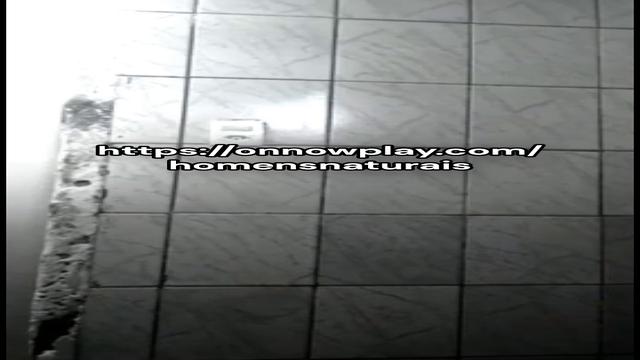 Moreno macho gordinho no banho