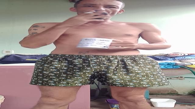 SÉRIE FRTICHES: PRÉVIA: Peidando com o cu fazendo bi...