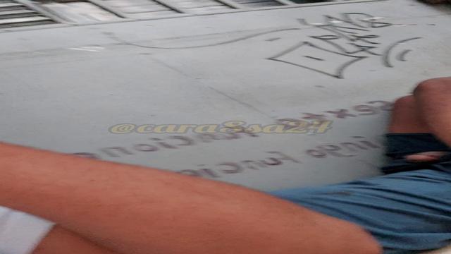 Mais um Dormindo na Minha Porta 