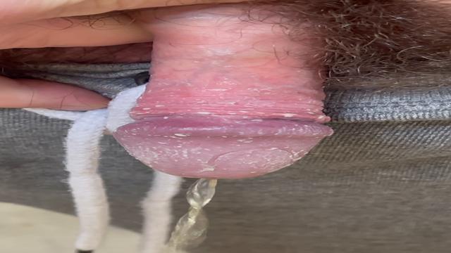 Mijando com precum e queijão 