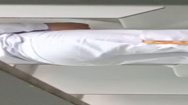 Adoro ver as balançadas que dão no pau 