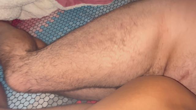 KADU ME PEGANDO DE LADINHO