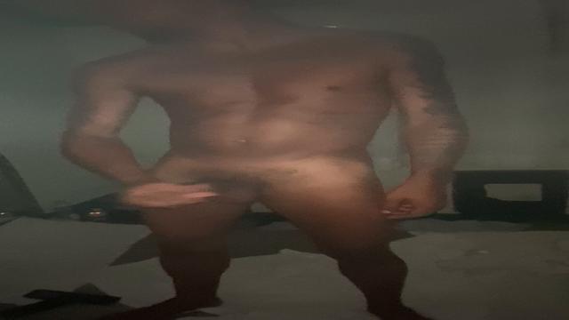 Putinha submissa viciada na minha pika me filmando