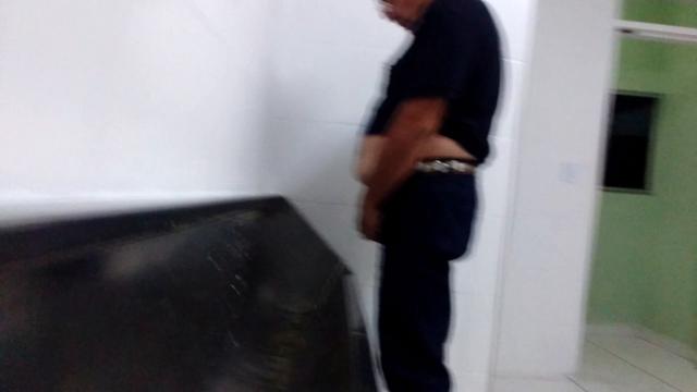 PISSING #403