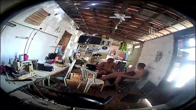 Dindin amigos héteros 