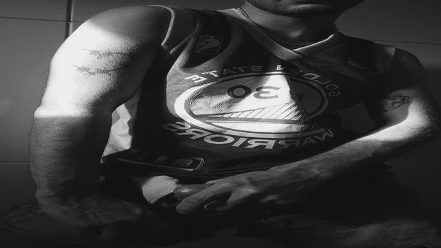 Preto e branco é sempre mais gostoso 