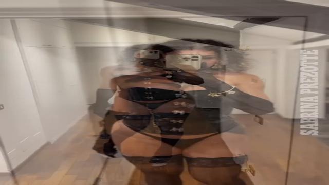 Come follow me, subscribe, like and comment a lot.