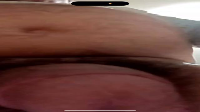 Mais um do gordinho manhoso da pica peludinha de pij...