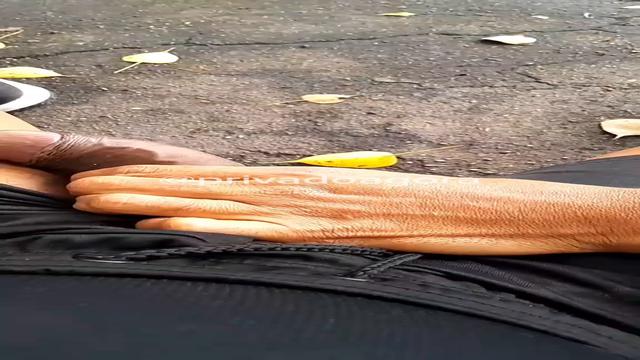 O cara me mamou na pracinha a luz do dia 