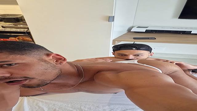 O rei salmão ficou com buceta inchada e leitada - Ed...