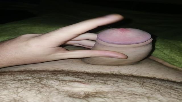 Meio duro pra mamar gostoso ?