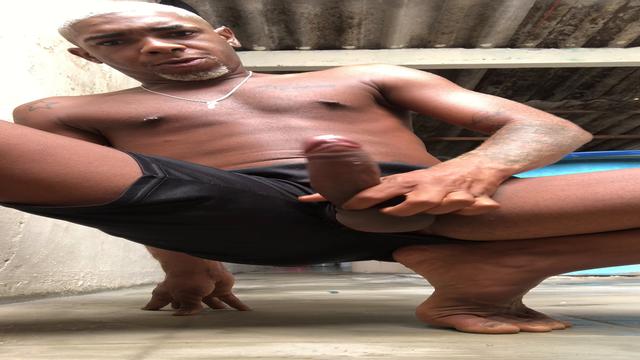 Será que sai leite ? 