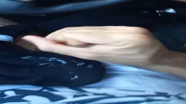 Melando a cueca uma quadra antes da oficina