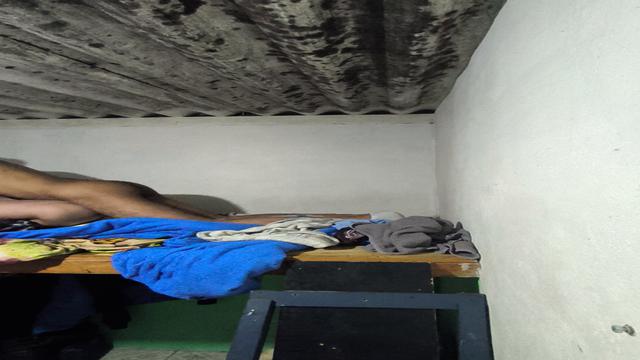 Passei um noite toda Dando pro casado  No barraco dele ?  A esposa em viagem ✈️ e eu dando pro Macho dela ?