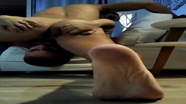 Meu brother socou na minha boca