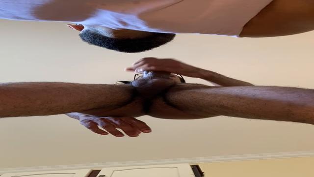 video 115 - mamando o magrinho