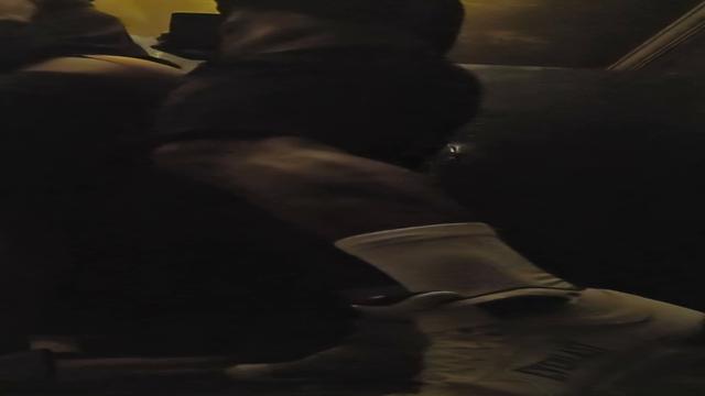 354 - No banheiro da balada