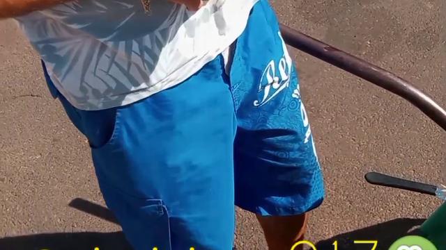 É Abacaxi freguesa, doce doce como mel!!!