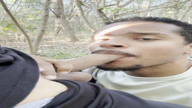 Encontrei esse mlk na pegação e ganhei leite na boca
