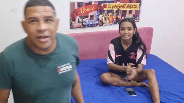 teen magra asiática em 100% anal com leo ogro