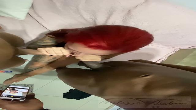 mamei bem gostoso as duas rolar engolindo até as bolas