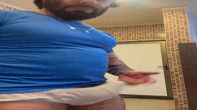 Era uma simples foto depois do treino e…. Olha o que...