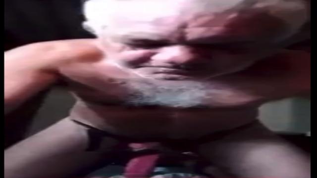 A volta desse caminhoneiro muito safado com dois con...