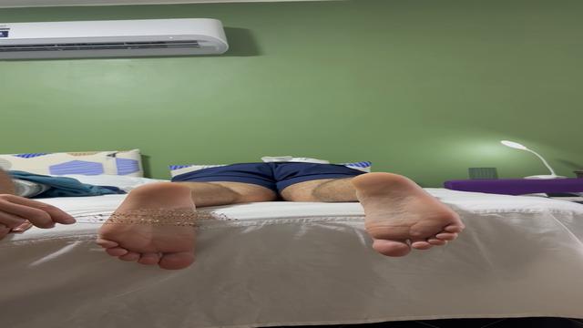 Sessão de tickling