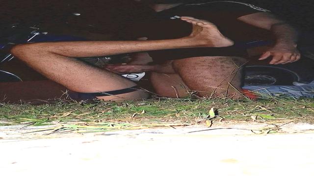 Comendo pau de família no mato parte 2