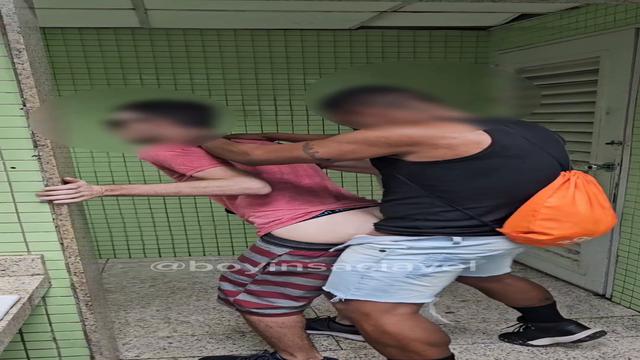 365 - Rola marcando, eu arrasto pro banheirão