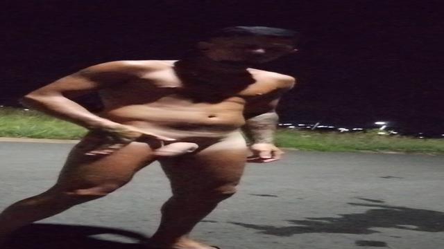 Fui goza na rua em público é mais gostoso mais tesão...