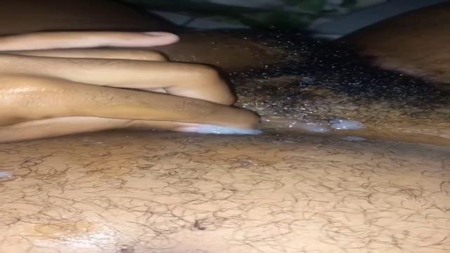 Uma poça de porra