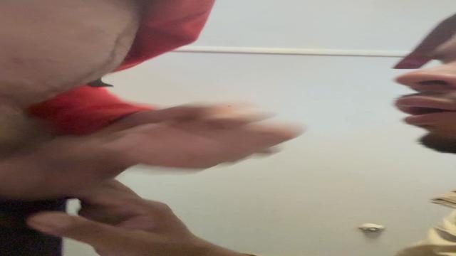 Fiz o puto casado leitar gostoso na minha boca 