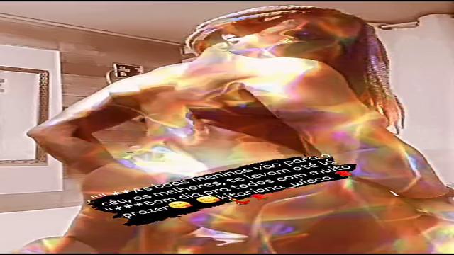 Eu sei que sou dos caralho de gostosa