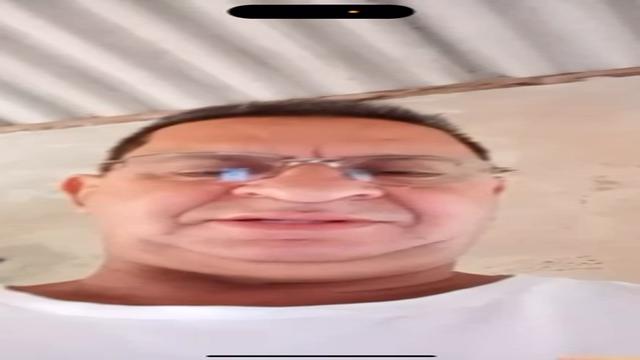 Pai de um amigo da bahia safadinho esperando eu ir p...