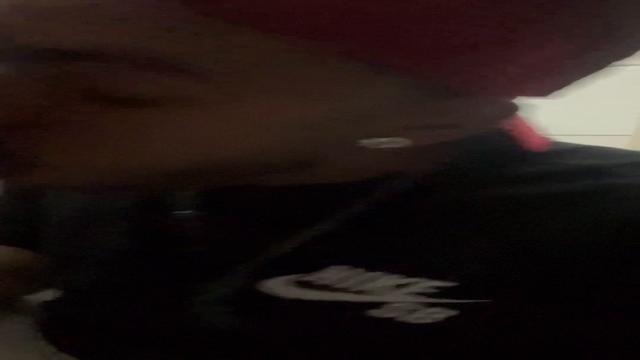 Puto gozou na minha garganta 