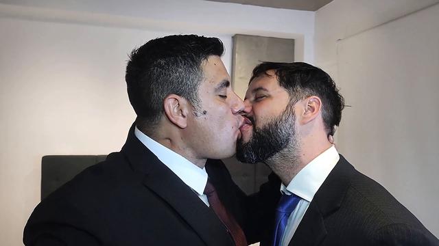 YURI GAÚCHO - DOTADÃO FAZENDO UMA BIG SURPRESA PRO M...