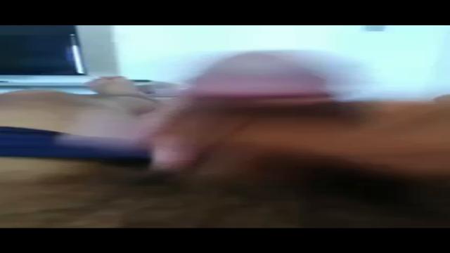 Taxista casado 57 anos muito safado e gostoso olha como goza muito que energia desse coroa 