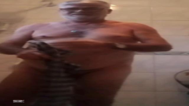 Banho completo desse lindo de agora .. mais tarde te...