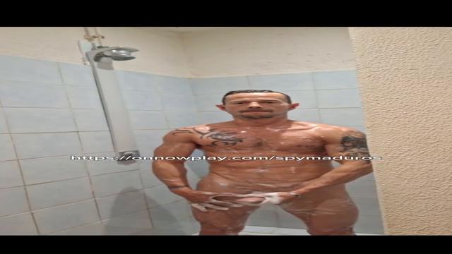 Dotado no banho!