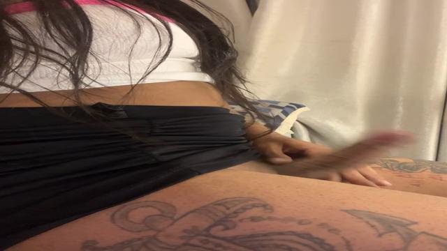 Batendo uma gostoso ? 