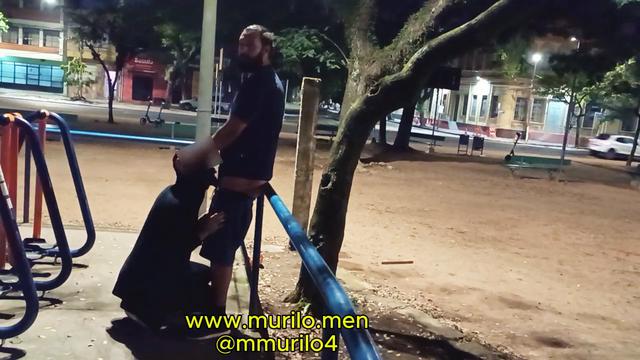 COMPLETO ... COMI ELE NA ACADEMIA DA PRAÇA