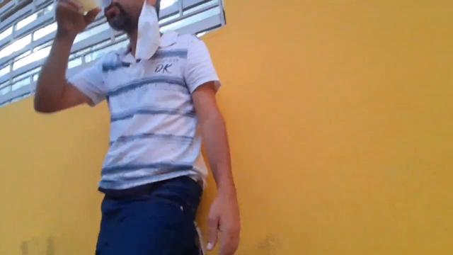 Hetero bêbado na rua