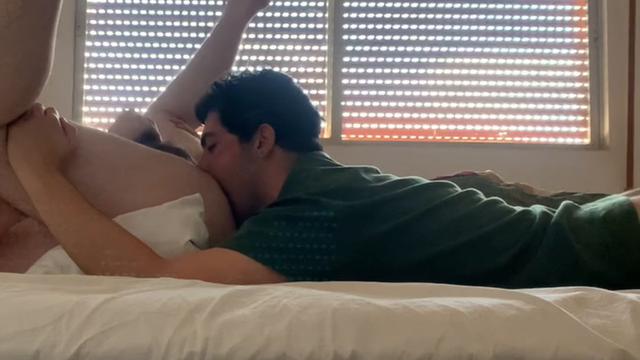 Fazendo o novinho relaxar