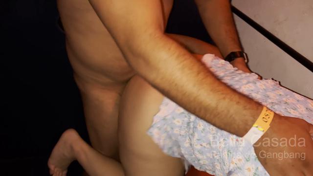 GANG BANG E GLORY HOLE