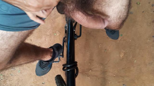 Pedalando com pauzão durasso