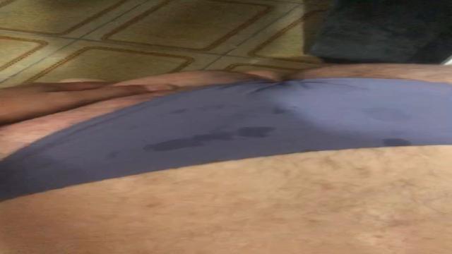 Dia começa assim com essa ? fazendo suas obrigações ...