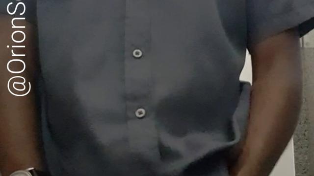 Pausa para dá uma mijada gostosa