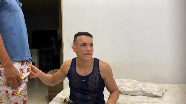 03-Brand straight boy let him be suckled