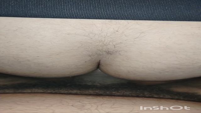 O boy acordou com fogo no cú, e pediu pra eu ir apagar